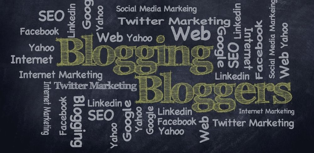 Bloggers, Blogger, Blogging, Blogpost